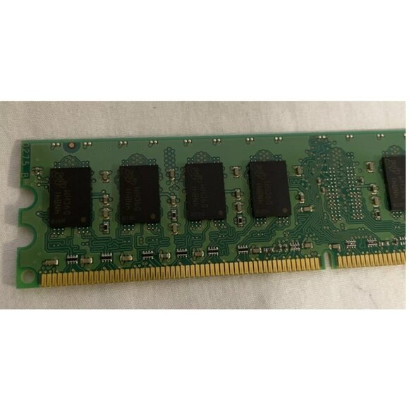 Micron 512MB 2RX8 PC2-4300U-444-11-B0 512MB DDRII 533 CL4 - Picture 5 of 6